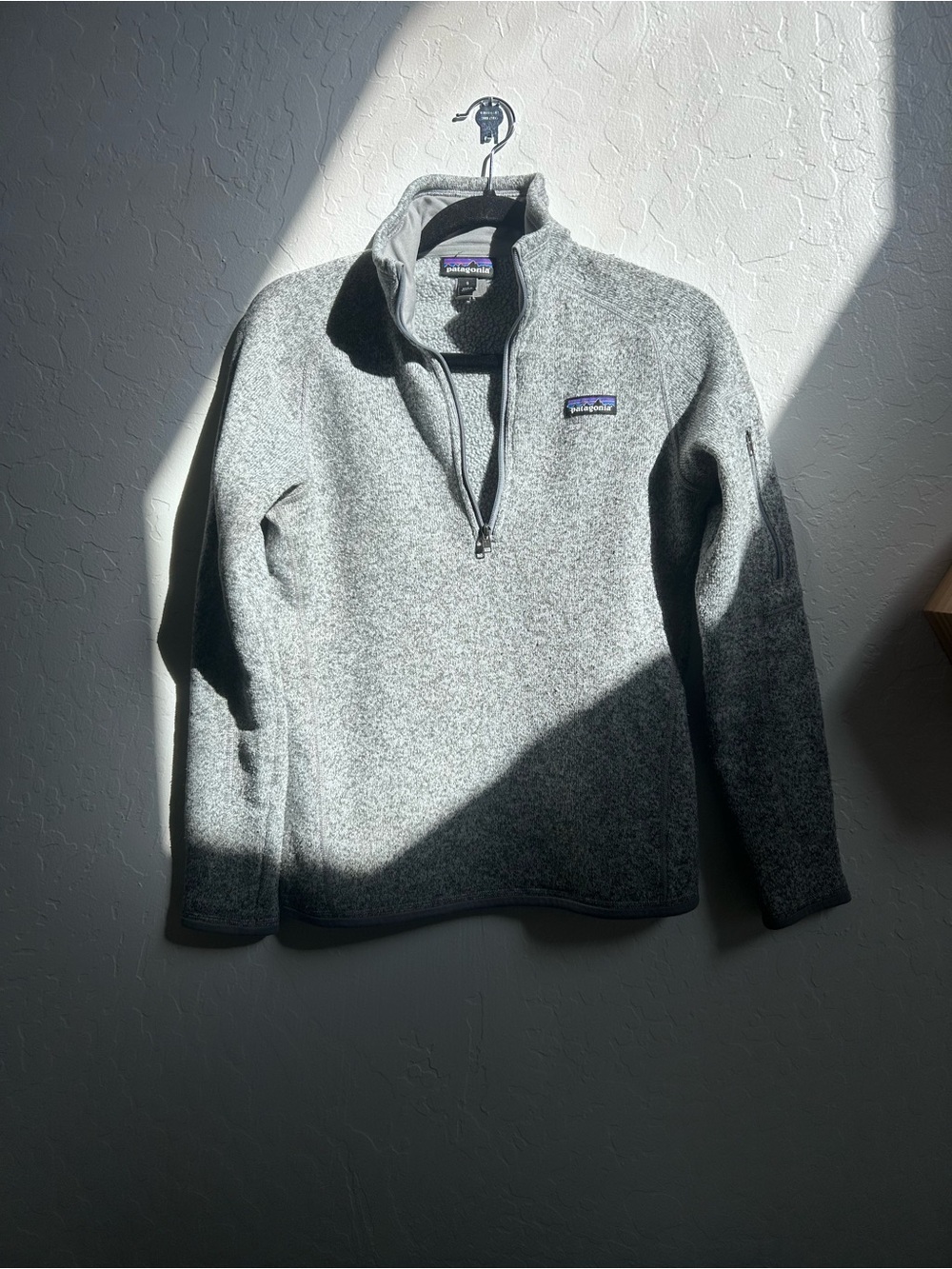 Patagonia Women’s Size Small 1/4-Zip Sweater Fleece - Heather Gray - Picture 2 of 8